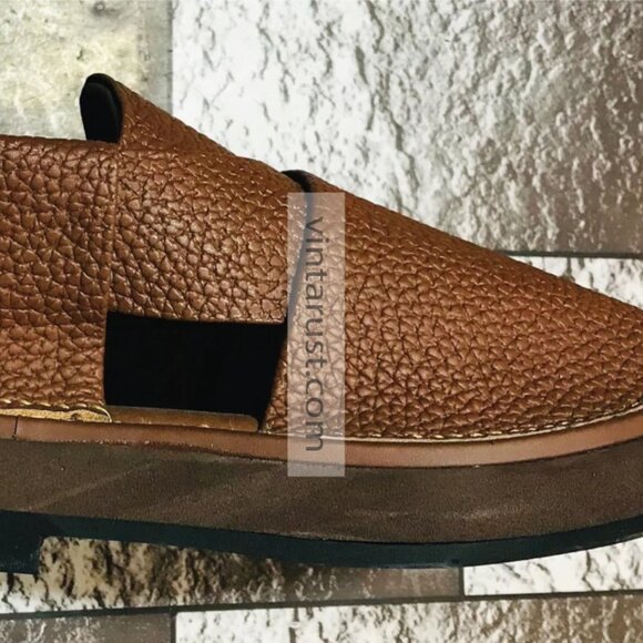 Best Quality Handmade Shoes, Dark Brown Dotted Leather Sandals, Traditional - Picture 5 of 11